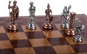 Resim GiftHome Orta Boy Metal Roma Satranç Takımı Antik ve Sedef Desenli MDF Ahşap Satranç Tahtası (37x37 cm.) 