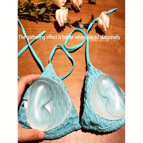 Resim 1 Çift Kadın Üçgen Push-Up Silikon Sütyen - Şeffaf Pedli, Asimetrik Tasarım, Turkuaz Renk, Yüzme ve Günlük Kullanım İçin Yumuşak Dokulu Padded Push Up Sütyen, Yüzmek için 