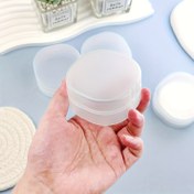 Resim 2/4 adet Plastik Yuvarlak Kap Seti - Makyaj Pedleri için Mükemmel, Çeşitli Renklerde Mevcut, Seyahat için İdeal, Kapalı, Harika, Temizleyici ve Toplar/Ballar için - Şeffaf Beyaz Renk, Seyahat Gereksinimleri | Şeffaf Kaplar | Güvenli Kapatma 