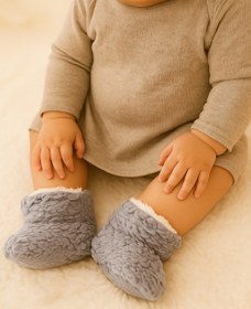 Resim Kiçi Kaydırmaz Taban, Organik, Pamuk Astarlı, Terletmez, Üşütmez Beyaz Bebek Pandufu 