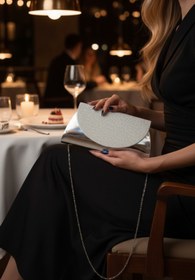 Resim Classbag Simli Kapaklı Gümüş,Rugan Görünümlü Zincir Askılı Kadın Clutch Abiye Çanta 
