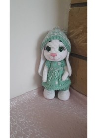 Resim Amigurumi Uykucu Tavşan Oyuncak 