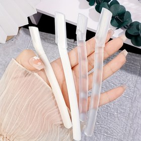 Resim 4 Adet Kaş Tıraşı, 2 Kısa ve 2 Uzun Güvenlik Kontür Şekillendirici, Plastik, Kokusuz, Manuel Kullanım, Pil Gerekmez - Keskin Kesim ile Belirli Kaşlar için, Yüz Kılı Şekillendirme | Şık Kaş Tıraşları | Dayanıklı Kaş Araçları 