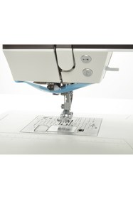 Resim Pfaff Creative Ambition 640 | Dikiş Makinası | Nakış Makinası | Art Arda Farklı Desen Seçebilme | De 