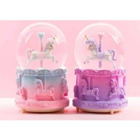 Resim Atlı Karınca Kar Küresi Orta Boy 