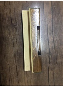 Resim Bilardo Masa Bandı Temizleme Takozu 