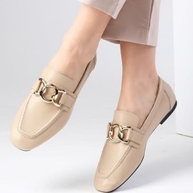 Resim Mio Gusto Dakota Hakiki Deri Ten Rengi Zincir Aksesuarlı Küt Burunlu Kadın Loafer Ayakkabı 