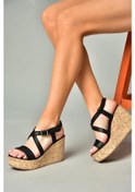 Resim Fox Shoes S996054409 Siyah Dolgu Topuklu Kadın Ayakkabı 