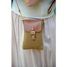 Resim BY Sinem Dusunsel Kadın El Yapımı Suni Deri Detaylı Kahverengi Telefon Çantası 