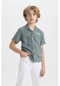 Resim DeFacto Erkek Çocuk Oversize Geniş Kalıp Polo Yaka Viskon Kısa Kollu Gömlek D0830A824SMKH458 