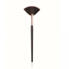 Resim Siyah Yelpaze Highlighter Fırçası 576 
