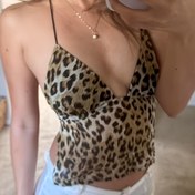 Resim Kadınlar için Seksi Leopar Baskılı Halter Boyunlu Sırtı Açık Üst - Yazlık Ayarlanabilir Bağcıklı Crop Top, Makinede Yıkanabilir Esnek Gömlek Günlük ve Akşam Kıyafetleri İçin, Modaya Uygun Görünüm, Rahat Kalıp 