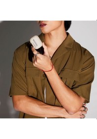 Resim Airpods Pro 2 Uyumlu Kılıf Skinarma Pu Deri Tasarım Spunk Kılıf Krem 