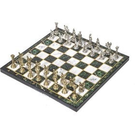 Resim Lüks Metal Satranç Takımı Krom Kaplama Pegasus Atları & Zümrüt Yeşili Mermer Desenli Tahta 20 Cm. 
