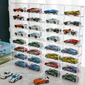Resim 1/64 Ölçekli Matchbox Araba Modelleri için 32 Oyuncak Araba Tutabilen, Toz Geçirmez ve Şeffaf Tasarıma Sahip Bir Gösteri Kutusu. 