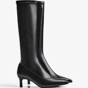 Resim Bershka Dar kesim kısa sivri topuklu çizme 