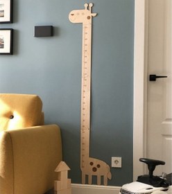 Resim Zürafa Dekorlu Ahşap Boy Ölçer 