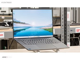 Resim DELL PRECİSİON 5690 ULTRA 9-185H 32GB 1TB RTX5000 ADA (16GB) 
