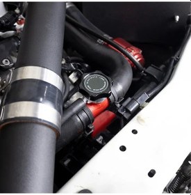 Resim Mishimoto Mitsubishi Lancer Evo X 2008-2015 Soğutma Sıvı Borusu Giriş - Kırmızı 