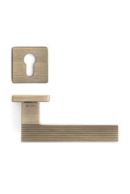 Resim System Step Rozetli Kapı Kolu Antik Renk Yale ( Dış Kapı Rozetli) 