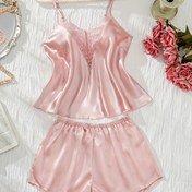 Resim Kadınlar için V yaka ön ve arka dantel detaylı askılı şort pijama takımı 