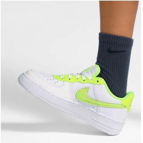 Resim Nike Air Force 1 Lv8 Kadın Beyaz Renk Sneaker Ayakkabı 