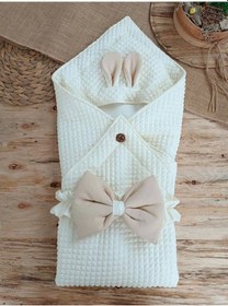 Resim Yenidoğan Kulaklı Şapkalı Düğme Detaylı Fiyonklu Bebek Battaniyesi Kundak Krem Krem 