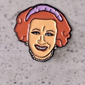 Resim Müzeyyen Senar, Pin 
