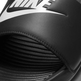Resim Nike Vıctorı One Slıde Erkek Siyah Spor Terlik - CN9675-002 Kaymaz Taban ve Konforlu Tasarım 