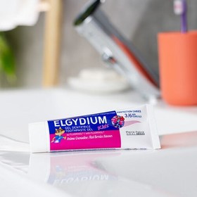 Resim Elgydium Kırmızı Meyveler Aromalı 3-6 Yaş Çocuk Diş Macunu 50 ml 