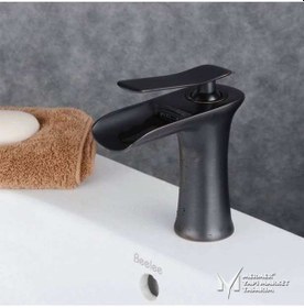 Resim Kısa Şelale Lavabo Bataryası Siyah 