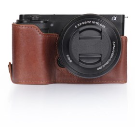 Resim MegaGear Sony Zv-e10 Ile Uyumlu Gerçek Deri Yarım Fotoğraf Makinesi Kılıfı - Kahverengi 