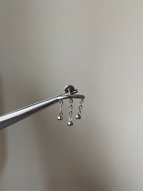 Resim 316 L Cerrahi Gümüş Renk Çelik Toplu Zincir Detaylı Sallantılı Kıkırdak Piercingi Haki 