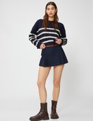 Resim Crop Triko Kazak Bisiklet Yaka Uzun Kollu Saç Örgüsü Motifli 