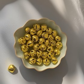 Resim 100 adet 10 mm metal çan Noel DIY ev dekorasyon el sanatları malzemesi 