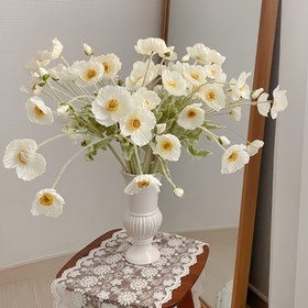 Resim 16 adet Beyaz Yapay Çiçekler, 4 Adet Gerçekçi Dokunsal Yapay Gelincik Çiçek Seti, Ev Dekorasyonu, Düğün Süslemeleri ve Mevsimlik Dekorasyonlar için Uygun Gerçekçi ve Dayanıklı Plastik Çiçekli Sintetik Taşlar 