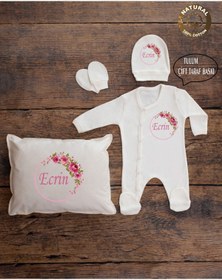 Resim yzc home size dair... K22 Ty Ekru Renk Isme Özel Isimli Baskılı Bebek Yastık Tulum Şapka Eldiven Set Hastane Çıkışı 