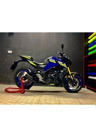 Resim Yamaha Mt-25 Neon Ve Beyaz Sticker Modeli 