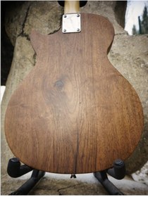 Resim Elektro Gitar Custom Epoksi & Yıllanmış Ağaç Kişiye Özel Doğal Ahşap 