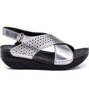 Resim Kadın Casual Dolgu Topuk Sandalet Derimod