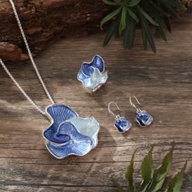 Resim 4 Adet Boho Tatil Stili Emaye Gül Çiçeği Takı Seti, Çinko Alaşım Makaron Kolye, Bileklik, Küpeler, Düzensiz Çiçek Tasarımı Kadınlar İçin, Şık Parti ve Günlük Giyim, Tüm Mevsim Hediye 