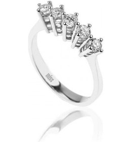 Resim Beştaş Pırlanta Yüzük - G Renk 0,70 Karat 18 Ayar 