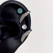 Resim 1 Çift Kadın Melek Kanat Küpe - Yüksek Sırtlı - 3D Kübik Sentetik Zirkon Taşlı, Hipoalerjenik (Kaplamasız) Hafif Bej, Zarif ve Çok Yönlü Günlük Kullanım, Partiler, Düğünler İçin Uygun Fiyatlı Kanat Şekilli Küpe 