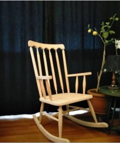 Resim Clk Home Ham Ahşap Sallanan Sandalye Çok Renkli 