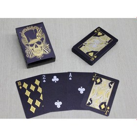 Resim Altın Kurukafa Tasarımlı Siyah İskambil Oyun Kartı 