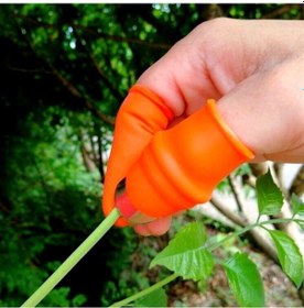 Resim Silikon Başparmak Bıçağı Parmak Soyucu Koruyucu Soyacak Eldiveni MEDIUM 