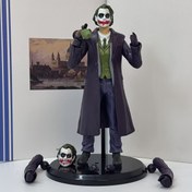 Resim DC Joker Heath Ledger Model, Değiştirilebilir Parçalarla - Resmi Lisanslı Koleksiyonluk Figür, Dinamik Poz ve İfade Dolu Gözlere Sahip, Yeşil Takım Elbise ve Papyonlu Detaylı Kostüm, Ev, Araba veya Hediye İçin PVC Masaüstü Dekorasyonu, Ev Dekorasyonu, Karakter Figürin 