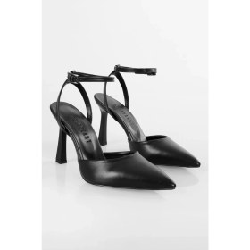 Resim Shoeberry Kadın Martini Siyah Cilt Kemerli Bilek Bağlı Stiletto 