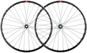 Resim Fulcrum Red Zone 5 29'' 15x110,12x148 CL Disk HG Jant Seti 