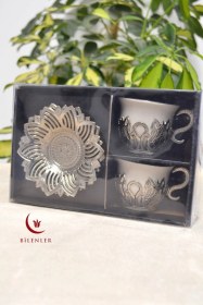 Resim 2 Li Gümüş Desenli Zemzem Takımı Ve Kahve Fincanı Seti Metal Tabağı Ve Fincan Altlığıyla Şık Sunum Beyaz 